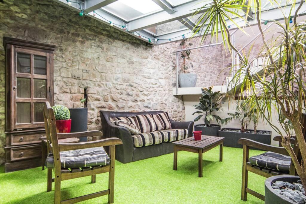 Appartement Avec Jardin Interieur 4 Pers Centre Ville ヌムール エクステリア 写真